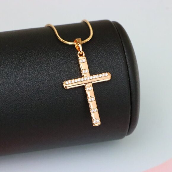 "Rose Gold Cross Pendant with CZ Stripes in Geometric Modern Design, XPPT1821 - Picture 4 of 12